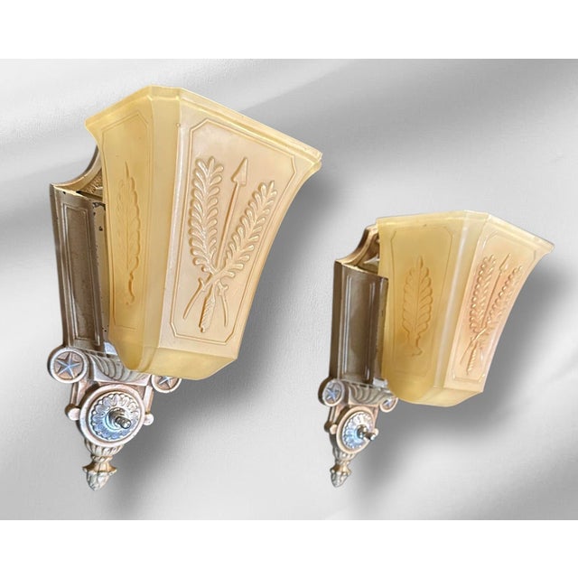 Cream 1920s Art Deco Chandelier and 2 Sconces For Sale - Image 8 of 11