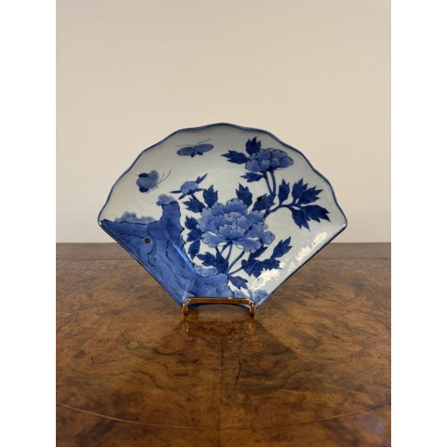 Unusual pair of antique blue and white fan shaped Japanese imari dishes, having an unusual pair of antique Japanese imari...