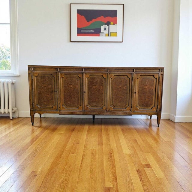 American of Martinsville Model 3114-15 Walnut Sideboard Buffet, 1950s Mid-Century Modern Credenza For Sale - Image 13 of 18