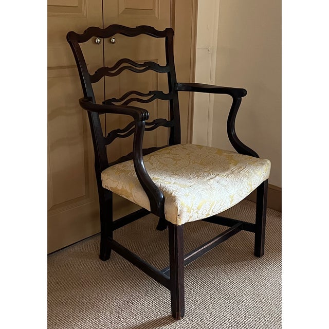 Antique Early 19th Century English George III Carved Mahogany Ribbon Back Arm Chair, Circa 1800 For Sale In New York - Image 6 of 15