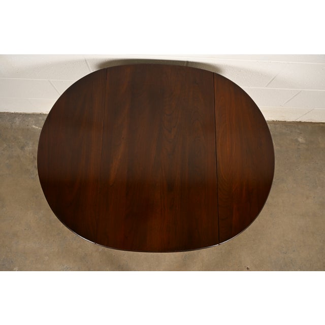 Ethan Allen Georgian Cherry Wood Drop Leaf Pembroke Side Table, Circa 1970s For Sale - Image 11 of 16