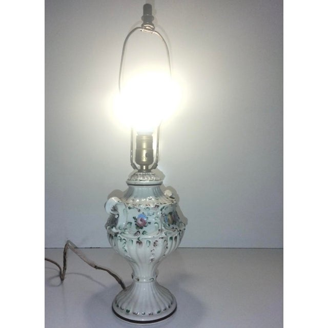 Mid 20th Century Porcelain Table Lamp With Floral Decoration and Scroll Handles Converted From a Decorative Urn For Sale - Image 4 of 5