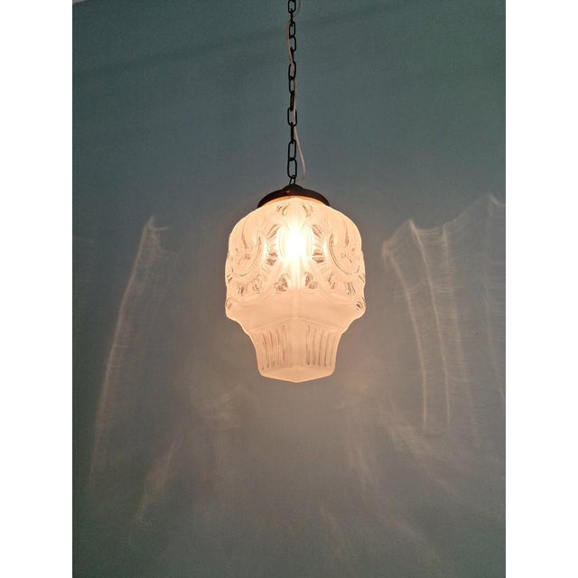 Art Deco Pendant Light in Frosted Clear Glass, 1930s For Sale - Image 4 of 15