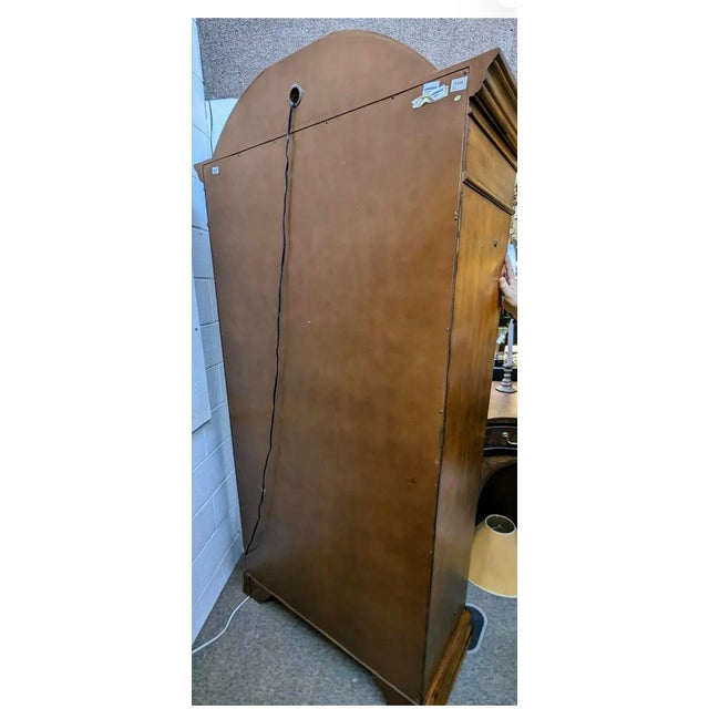 Wood Hooker Furniture “Seven Seas” Collection Curio China Caninet For Sale - Image 7 of 7