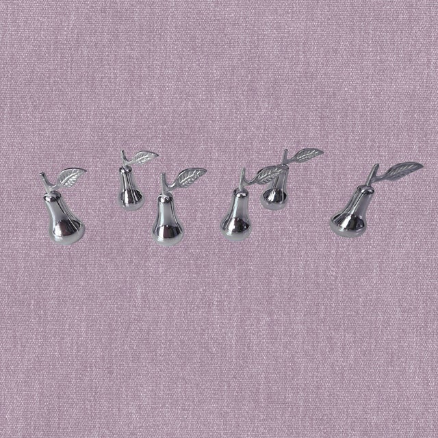 Late 20th Century Silver-Toned Weighted Mini Pear Place Card Holders (Set of 6 With Storage Box) For Sale - Image 4 of 9