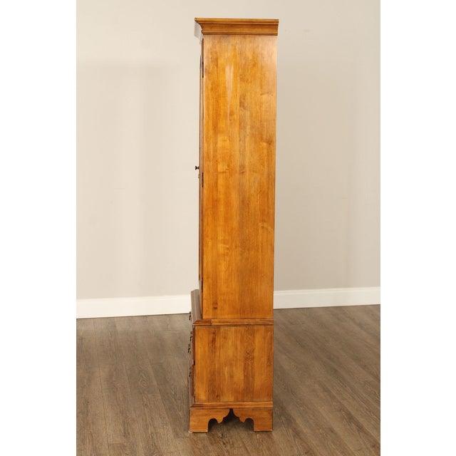 Ethan Allen 1776 Collection Maple Gun Cabinet For Sale - Image 18 of 18