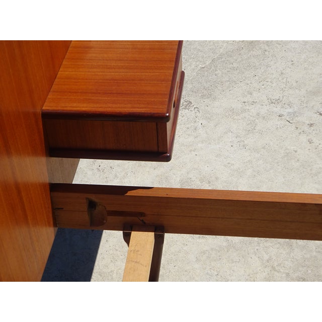 Vintage Teak Bed with Integrated Nightstand, 1960s For Sale - Image 18 of 18