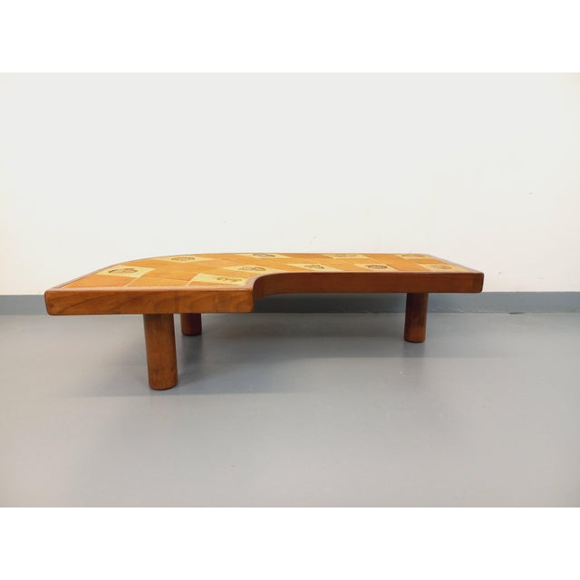 Comma-Shaped Coffee Table with Shell Motifs in Wood and Vallauris Ceramic from Barrois, 1960s-1970s For Sale - Image 11 of 18