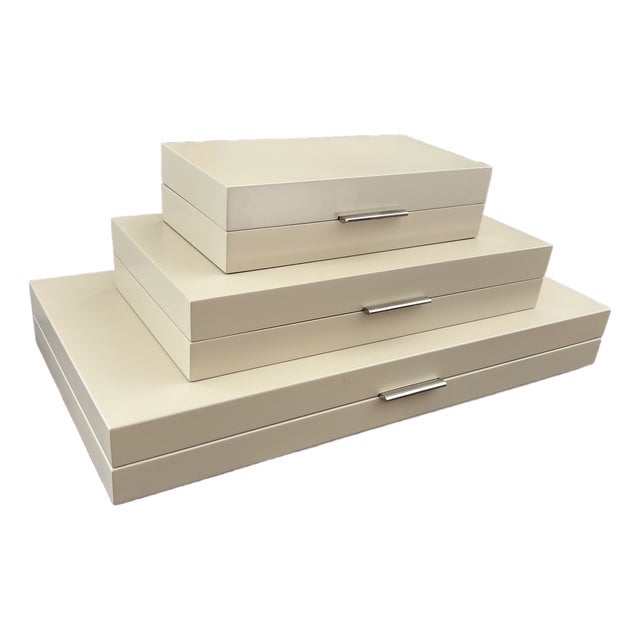 Barbara Barry for Global Views Handmade Ivory Lacquered Boxes- Set of 3 For Sale