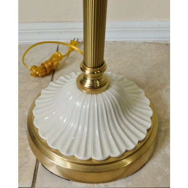 Ivory Elegant Lenox Quoizel Candelabra Ivory & Gold Porcelain Solid Brass Standing Floor Lamp For Sale - Image 8 of 12