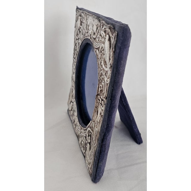 Wood Art Nouveau Sterling Silver Repoussé Frame With Rare Bird Motifs — Birmingham 1905 For Sale - Image 7 of 17