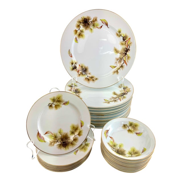Vintage Mid Century Kyoto China “Pines” Pattern Porcelain Plates – Japan, Set of 21 For Sale