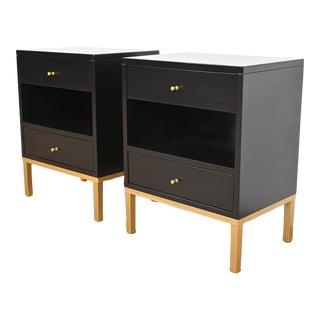 John Stuart Mid-Century Modern Black Lacquer and Brass Nightstands, Newly Refinished For Sale