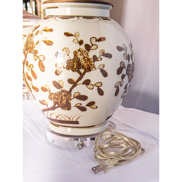 1990s Chinese Brown and White Ginger Jar Lamps, a Pair For Sale - Image 10 of 10