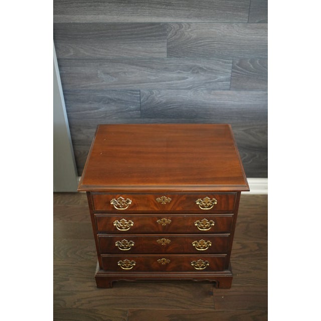 Vintage Drexel "18th Century Collection" Mahogany 4-Drawer Nightstand For Sale In Austin - Image 6 of 8
