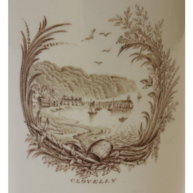 Rex Whistler Wedgwood Porcelain Vase For Sale - Image 4 of 6