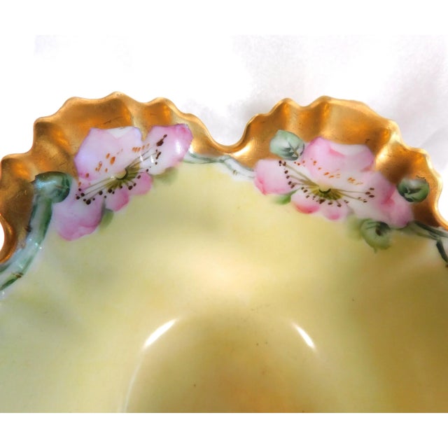 1920s 1920s Signed Yellow Tressemanes & Vogt Gravy Boat With Attached Underplate For Sale - Image 5 of 7