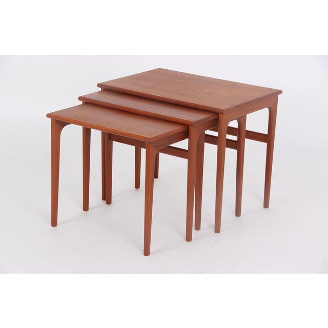 1960s Danish Nesting Tables in Teak Wood, 1960s, Set of 3 For Sale - Image 5 of 11
