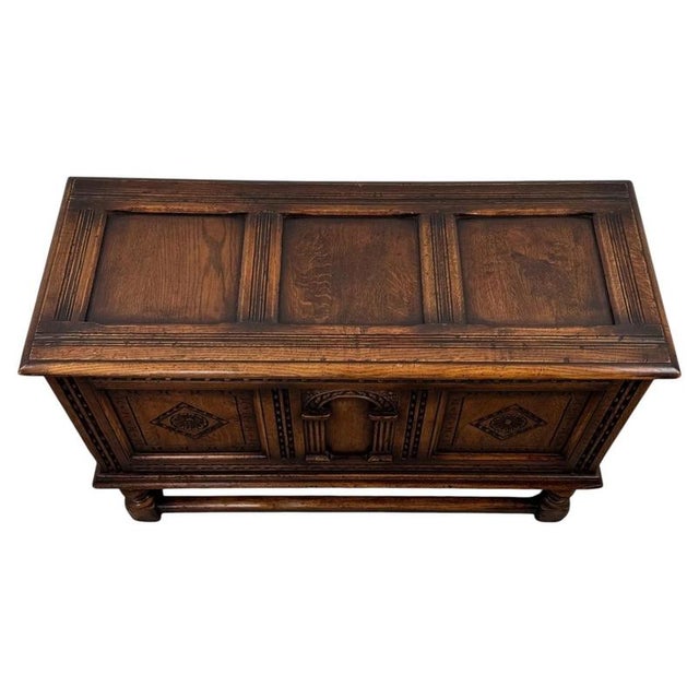 Antique English Oak Blanket Box, 1900s For Sale - Image 3 of 11
