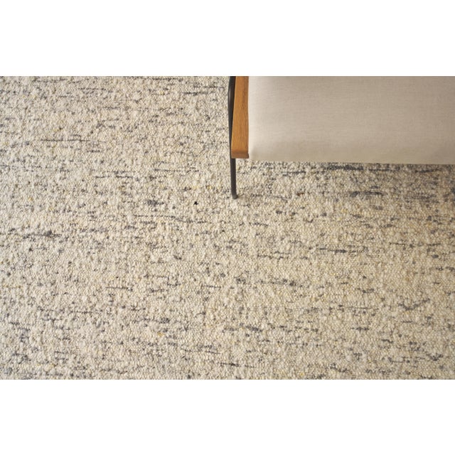 Exquisite Rugs Tocayo Handmade New Zealand Wool Gray Rug-10'X14' For Sale In Los Angeles - Image 6 of 7