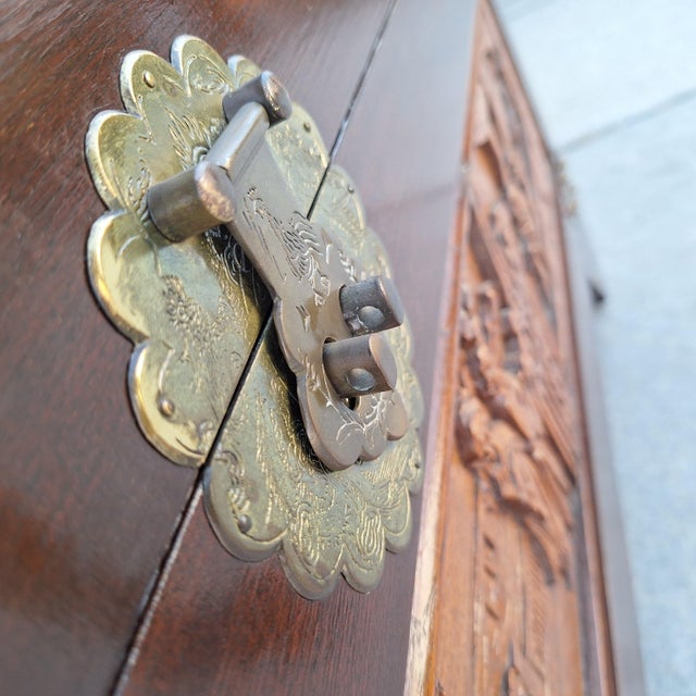 1960s George Zee Hand-Carved Chinese Camphor Wood & Brass Trunk For Sale - Image 10 of 12