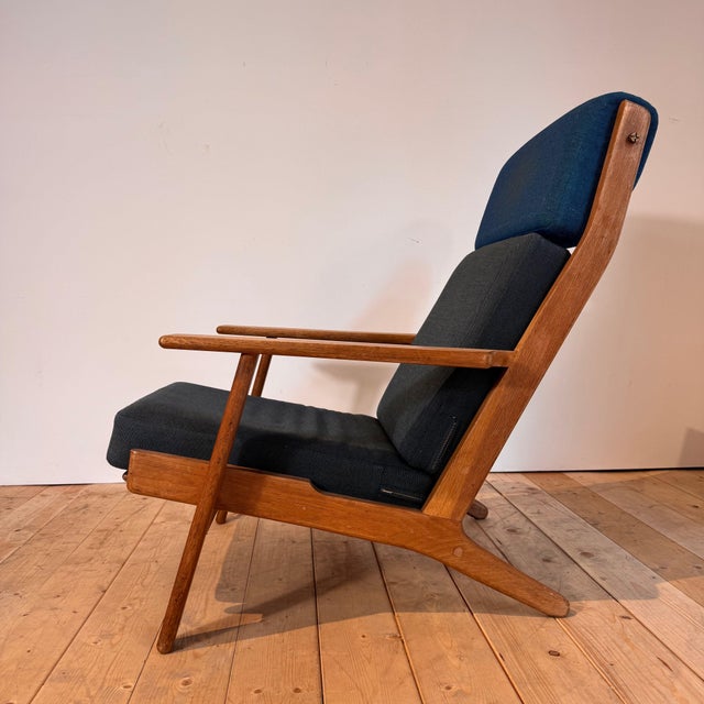 GE-375 Armchair by Hans Wegner for Getama