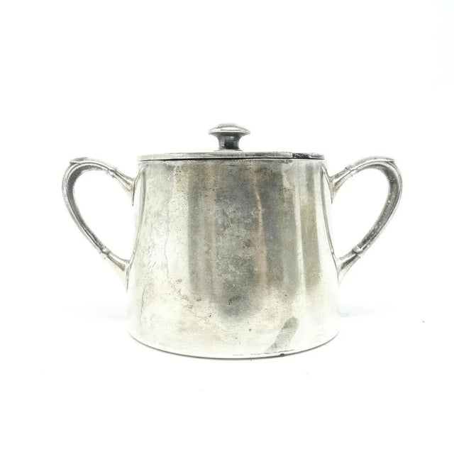 Art Deco Polish Sugar Bowl from Norblin, 1930s, in Flawless conditions. Designed 1920 to 1949 This piece has an...