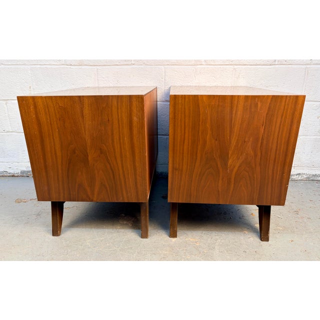 Pair of Unique Mid 20th Century Modern Walnut Nightstands For Sale - Image 11 of 18
