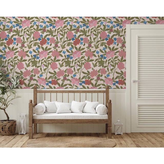 Non-woven fiber-based material with a smooth satin finish. We use the latest digital technology providing the highest...