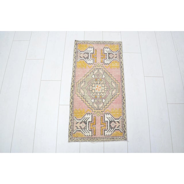 1960s Modern Traditional Turkish Entryway Rug For Sale In Phoenix - Image 6 of 6
