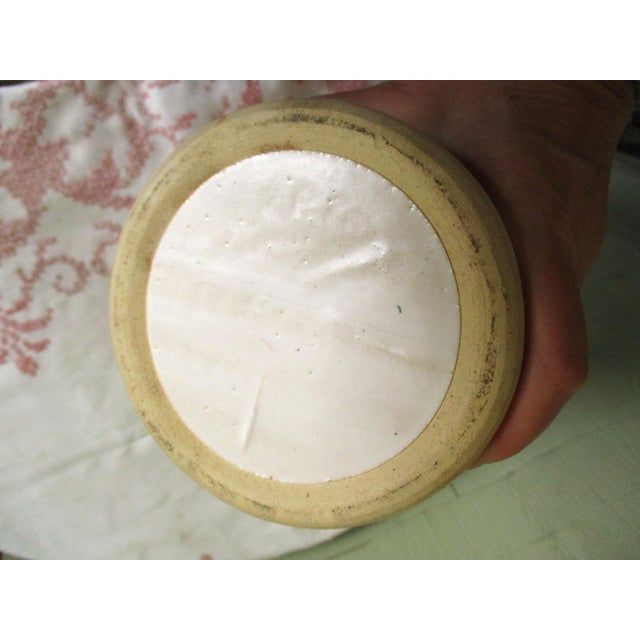 Art Deco Tall White Robinson Ransbottom Pottery Company Rrpco Hollywood Regency Vase For Sale - Image 3 of 8