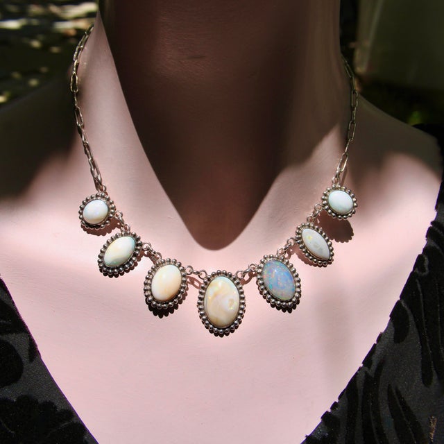 Silver 1930s Retro Taxco 980 Silver Graduated Opal Cabochon Necklace For Sale - Image 8 of 9