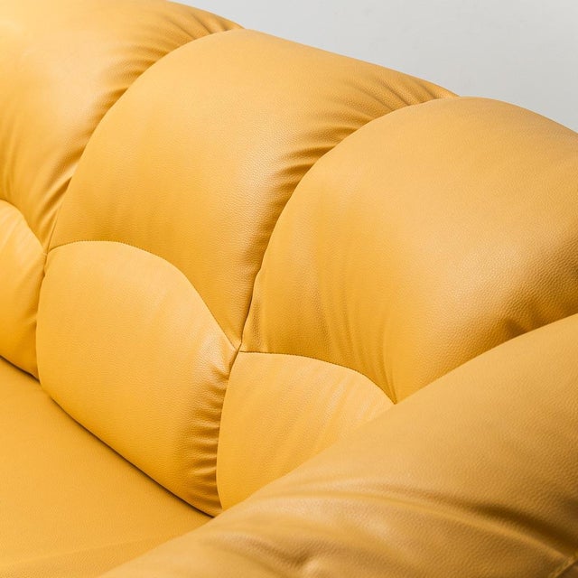 1990s Vintage Three-Seater Leather Sofa, 1990s For Sale - Image 5 of 10