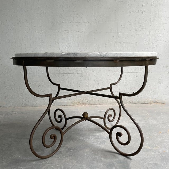 Hollywood Regency Scrolled Steel and Marble Round Dining Table For Sale In New York - Image 6 of 11