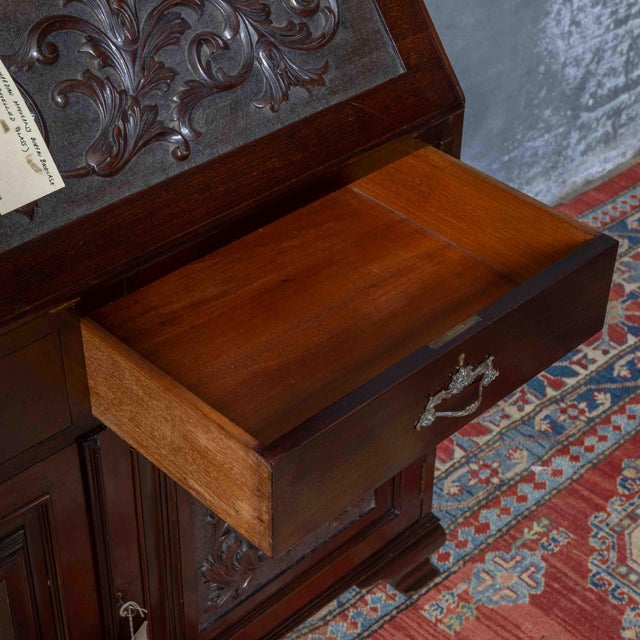 Vintage Bookcase in Mahogany For Sale - Image 6 of 8