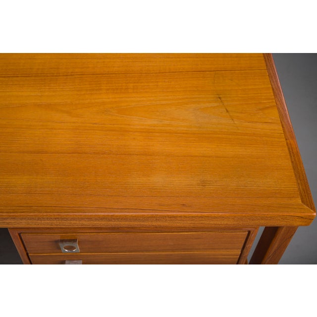Danish Modern Executive Teak Desk by Arne Vodder for H.P. Hansen, 1960s For Sale - Image 11 of 18
