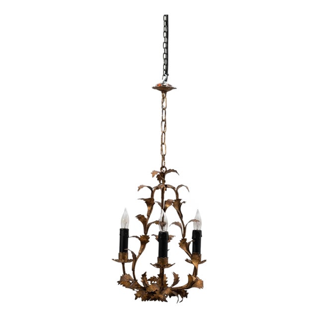 20th Century Italian Gilt Metal Tole Chandelier with Leaf Motif For Sale
