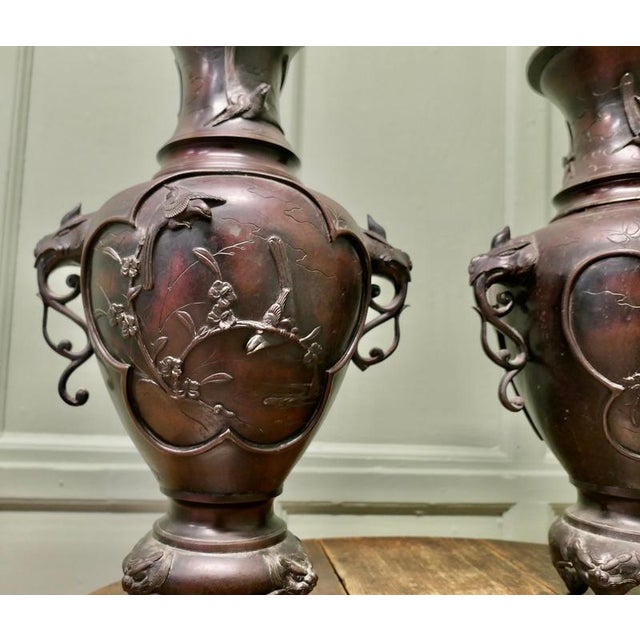 Large Japanese Meiji Bronze Vases, 1900s, Set of 2 For Sale - Image 4 of 9