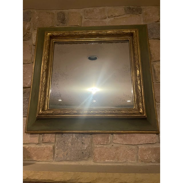 English Paul Ferrante Alana 22k Gold Leaf & Olive Green Antiqued Mirror For Sale - Image 3 of 8