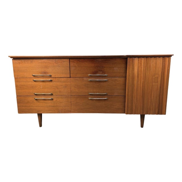 Mid 20th Century Modern Walnut Lowboy Dresser by Young Mfg., Attributed For Sale