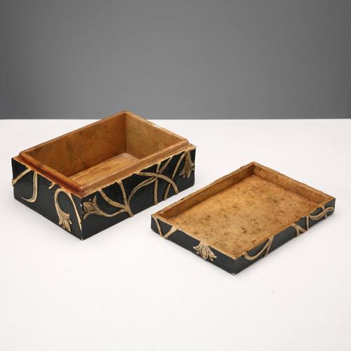 Indian Jewelry Casket in Carved Stone For Sale - Image 5 of 10