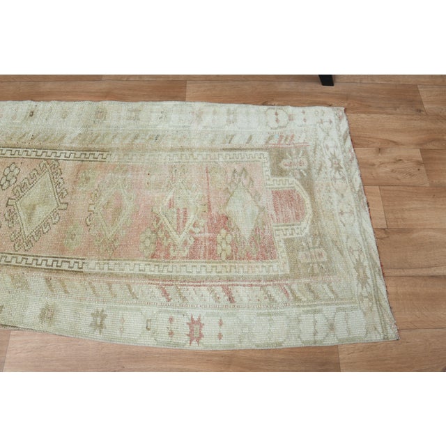 Textile 1970s Vintage Handmade Wool Cotton Turkish Beige Runner Rug For Sale - Image 7 of 11