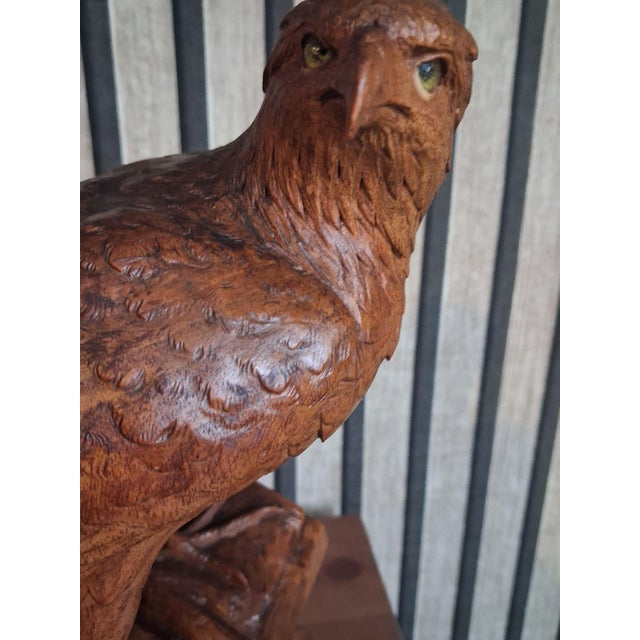 Brienz Swiss Woodcarvers, Eagle Sculpture, 1920s, Glass and Wood For Sale - Image 6 of 18