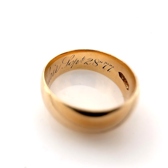 Late 20th Century Victorian Gold Band, Size 6.5 For Sale In Los Angeles - Image 6 of 12