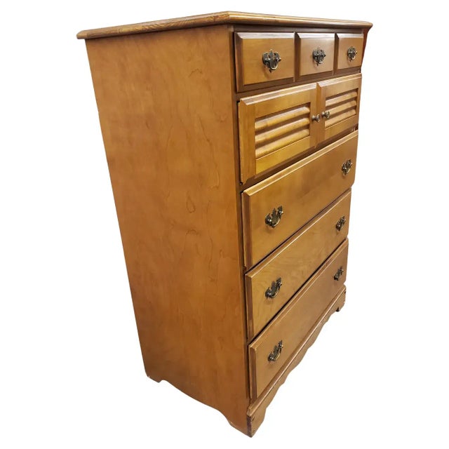 Mid-Century Modern 1960s B. P. John Maple Chest of Drawers For Sale - Image 3 of 7