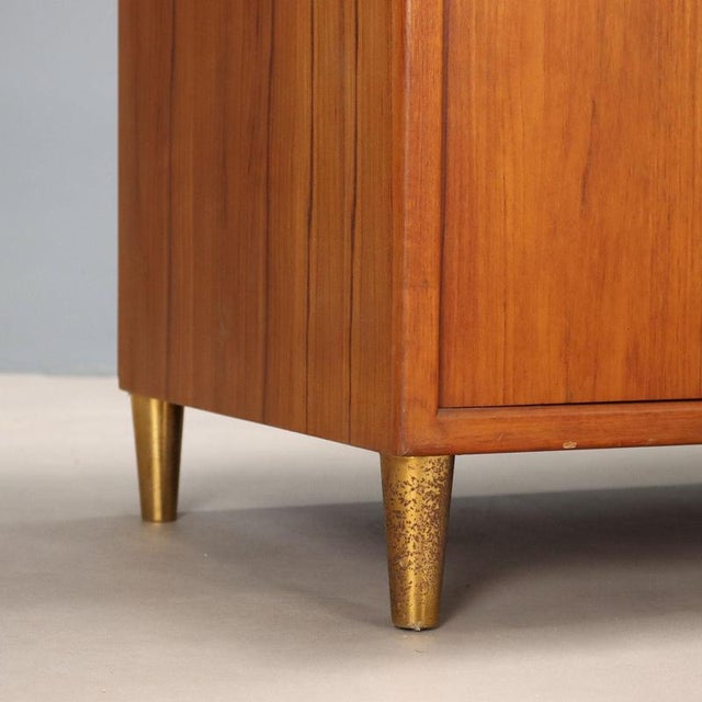 Vintage Larch Veneer, Brass and Glass Display Bookcase, 1960s For Sale - Image 9 of 11