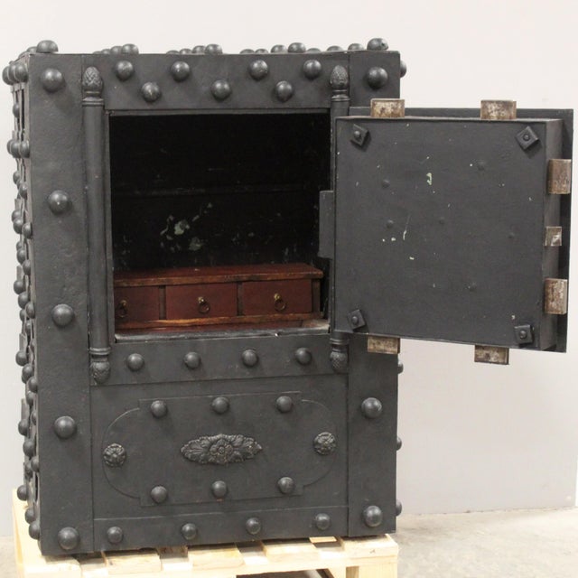 18th Century Iron Safe, France For Sale - Image 6 of 14