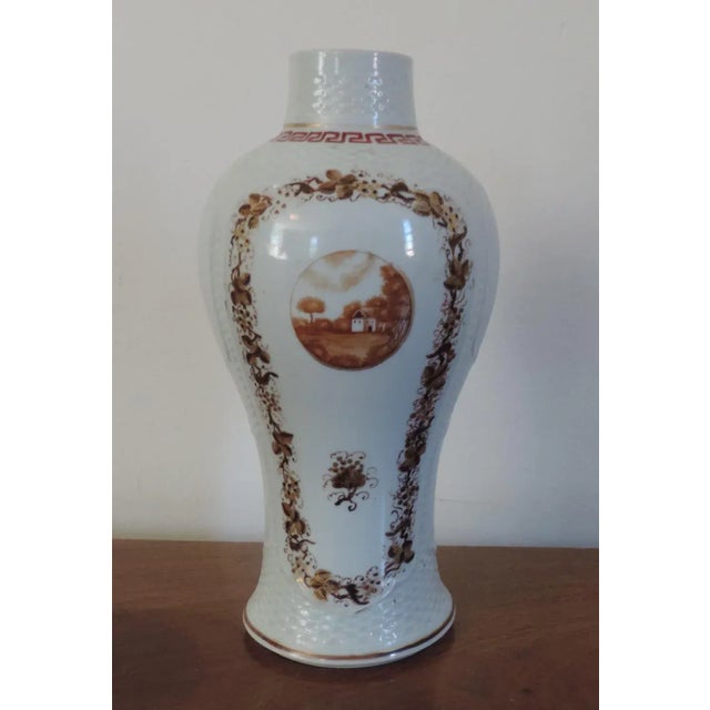 18th Century 1800s Chinese Export Porcelain Baluster Shaped Vase For Sale - Image 5 of 11
