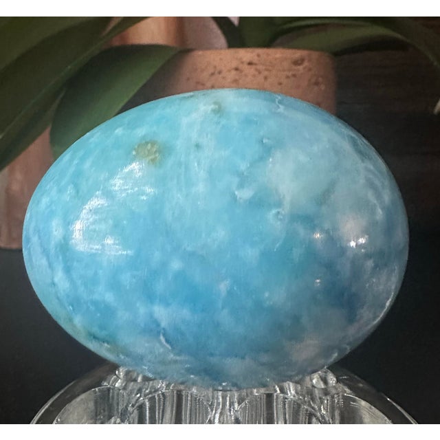 Pair of EggPair of Polished Stone Eggs – Caribbean Calcite & Zebra Jasper For Sale - Image 9 of 11