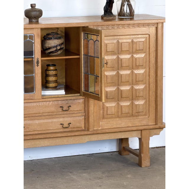 Mid-Century Modern Oak Credenza with Leaded Glass by Henning Kjærnulf, 1960s For Sale - Image 9 of 10